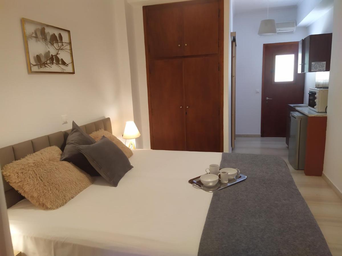 Aronis Apartments Беніцес Екстер'єр фото