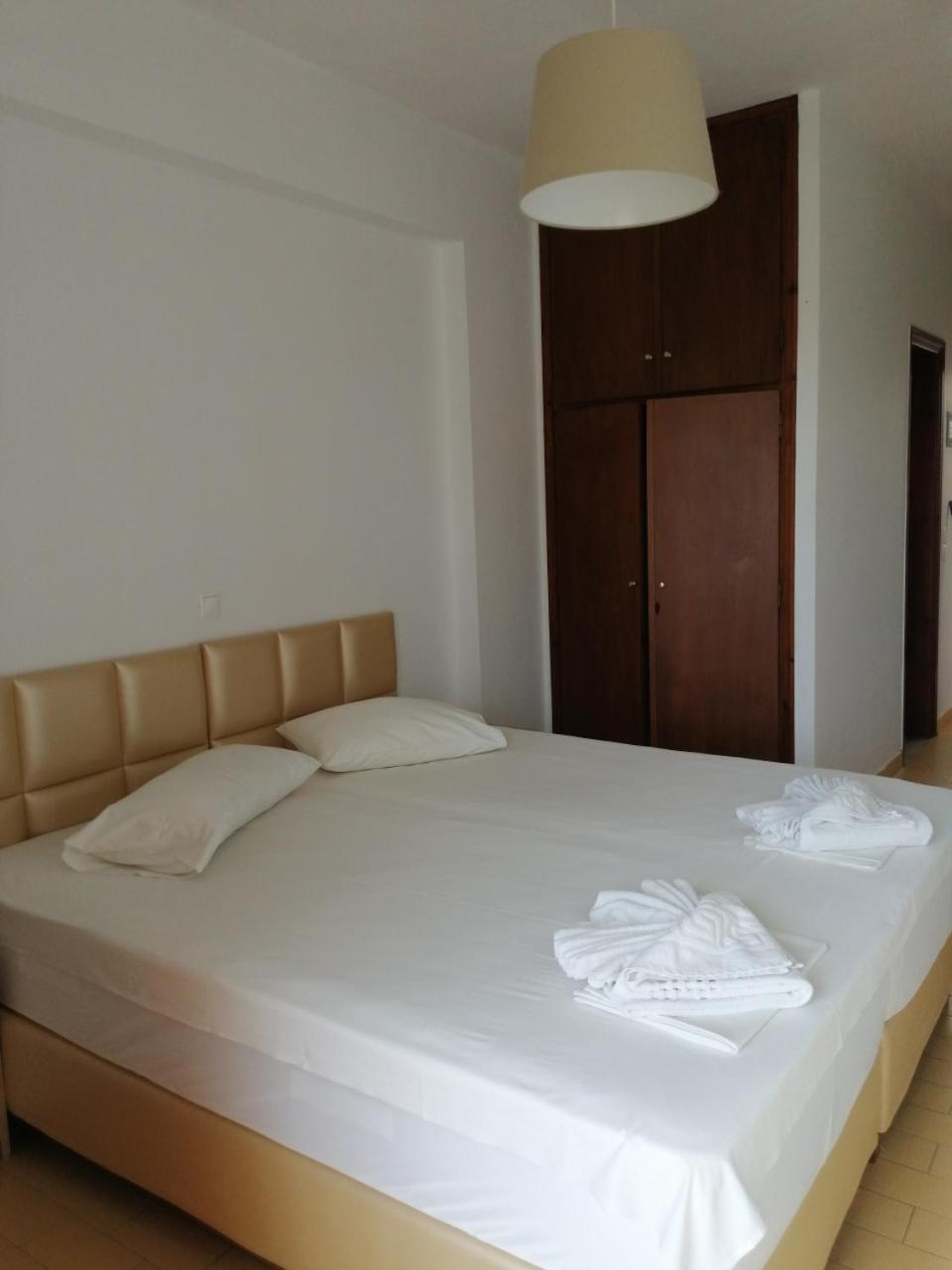 Aronis Apartments Беніцес Екстер'єр фото