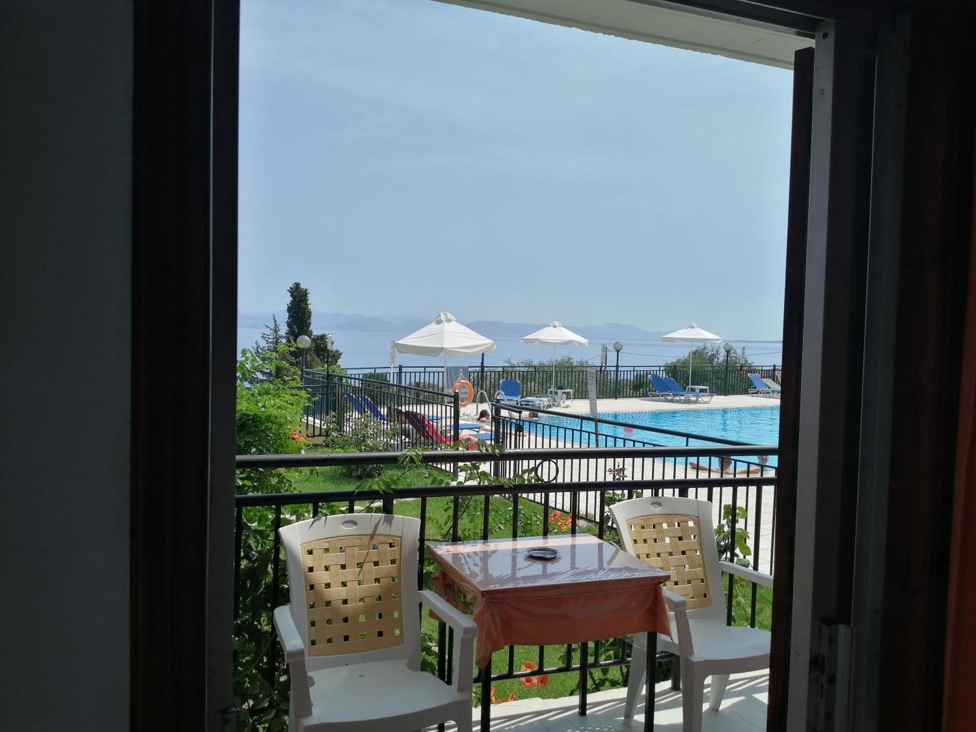 Aronis Apartments Беніцес Екстер'єр фото